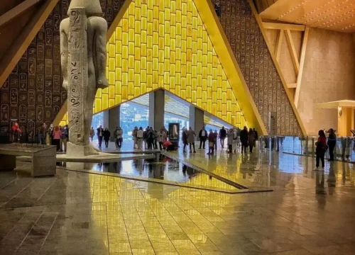 Новый Египетский музей и пирамиды на самолете из Шарм-эль-Шейха