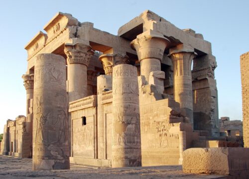 Луксор — центр древнеегипетской истории: экскурсии, храмы и круизы по Нилу